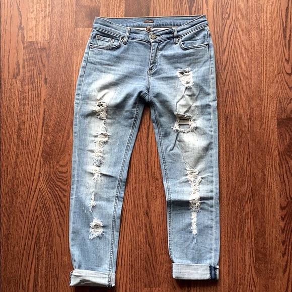 Edyson Soho Relaxed Boyfriend Jeans (25) - Picture 1 of 2